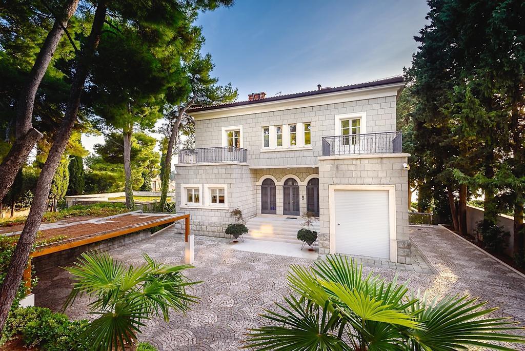 Villa Diocletian Сплит Екстериор снимка